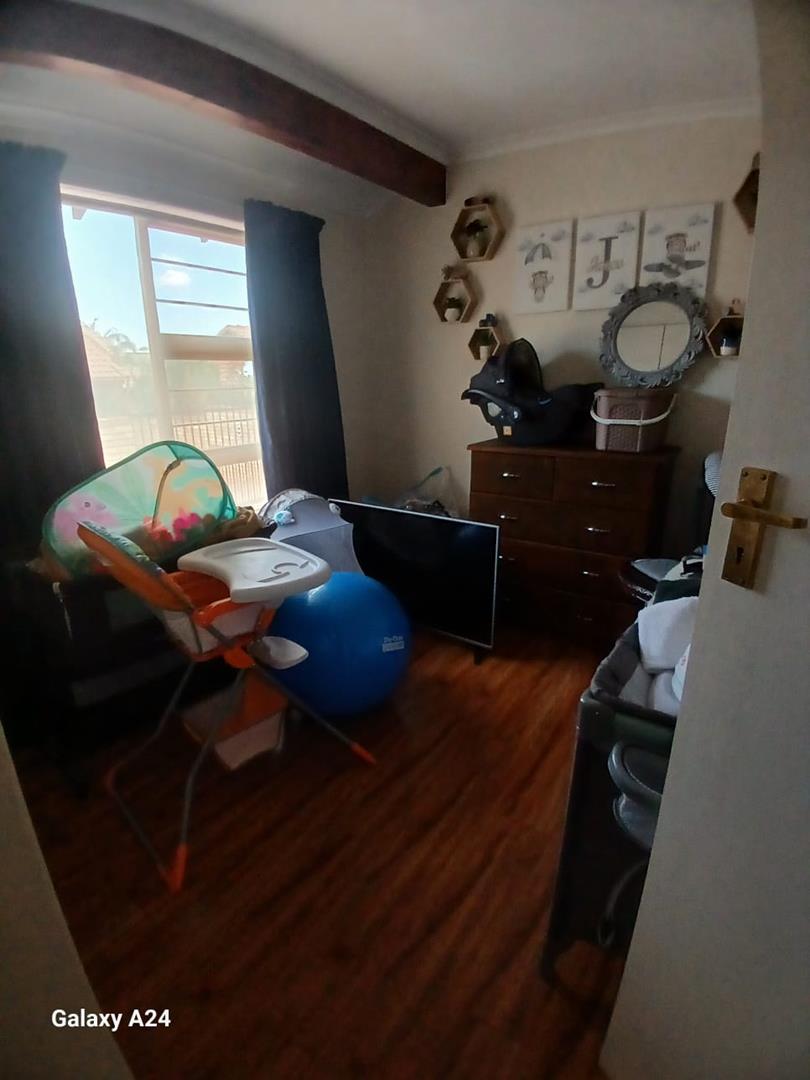 3 Bedroom Property for Sale in Van Riebeeck Park Gauteng