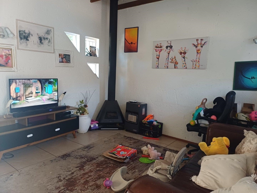3 Bedroom Property for Sale in Birchleigh North Gauteng