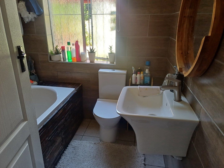 3 Bedroom Property for Sale in Birchleigh North Gauteng