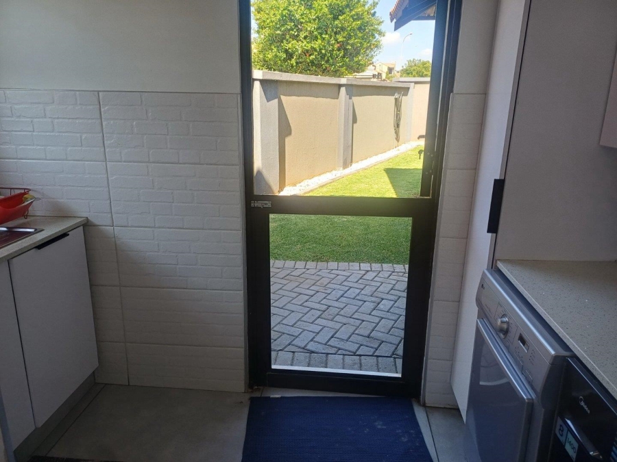 4 Bedroom Property for Sale in Glen Marais Gauteng