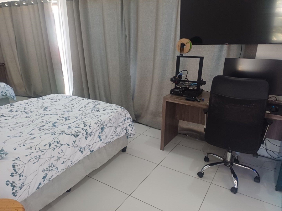 4 Bedroom Property for Sale in Glen Marais Gauteng