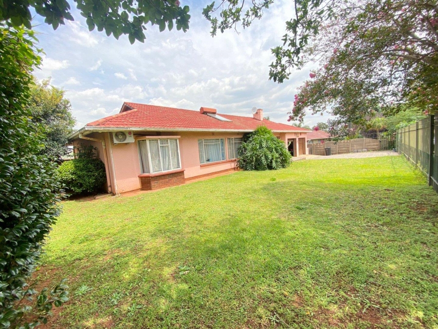 4 Bedroom Property for Sale in Birchleigh Gauteng