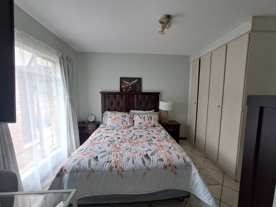 3 Bedroom Property for Sale in Eco Park Gauteng