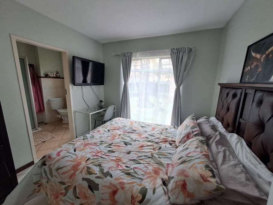 3 Bedroom Property for Sale in Eco Park Gauteng