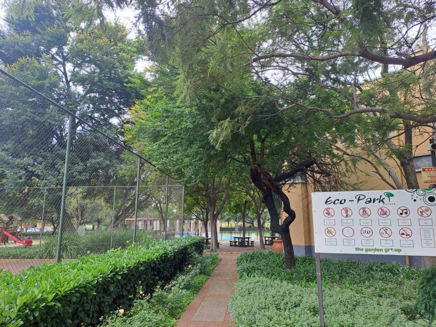 3 Bedroom Property for Sale in Eco Park Gauteng