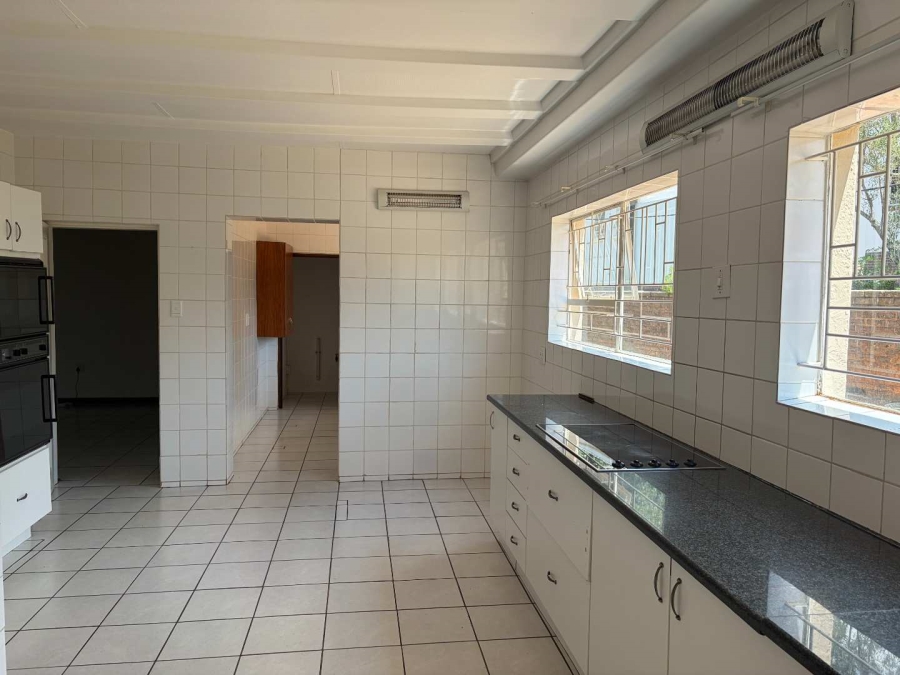 4 Bedroom Property for Sale in Noordheuwel Gauteng