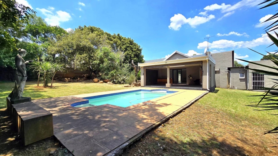 3 Bedroom Property for Sale in Albemarle Ext 2 Gauteng