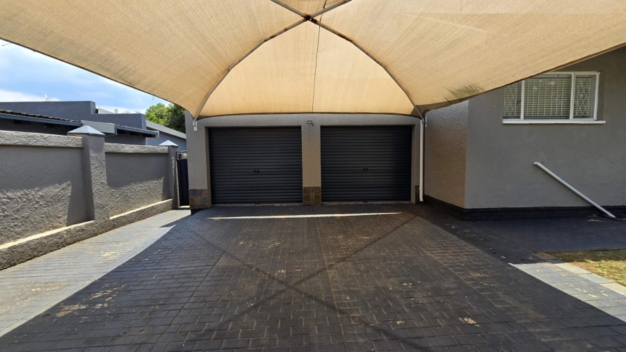 3 Bedroom Property for Sale in Albemarle Ext 2 Gauteng