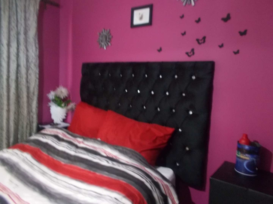 4 Bedroom Property for Sale in Palm Ridge Gauteng