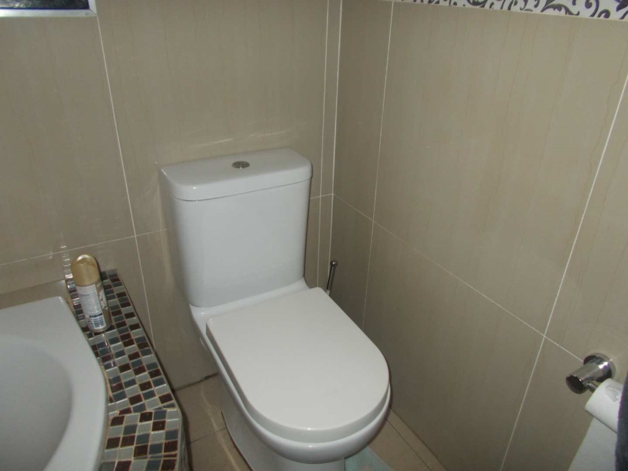 4 Bedroom Property for Sale in Palm Ridge Gauteng