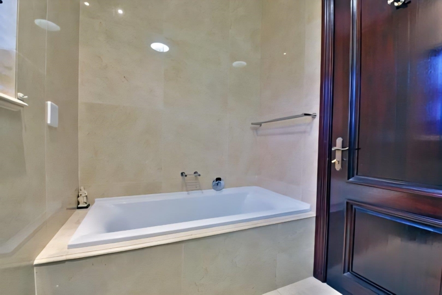 5 Bedroom Property for Sale in Meyersdal Eco Estate Gauteng