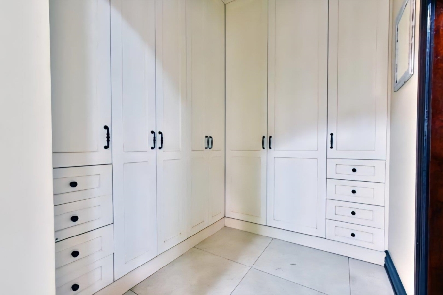 5 Bedroom Property for Sale in Meyersdal Eco Estate Gauteng