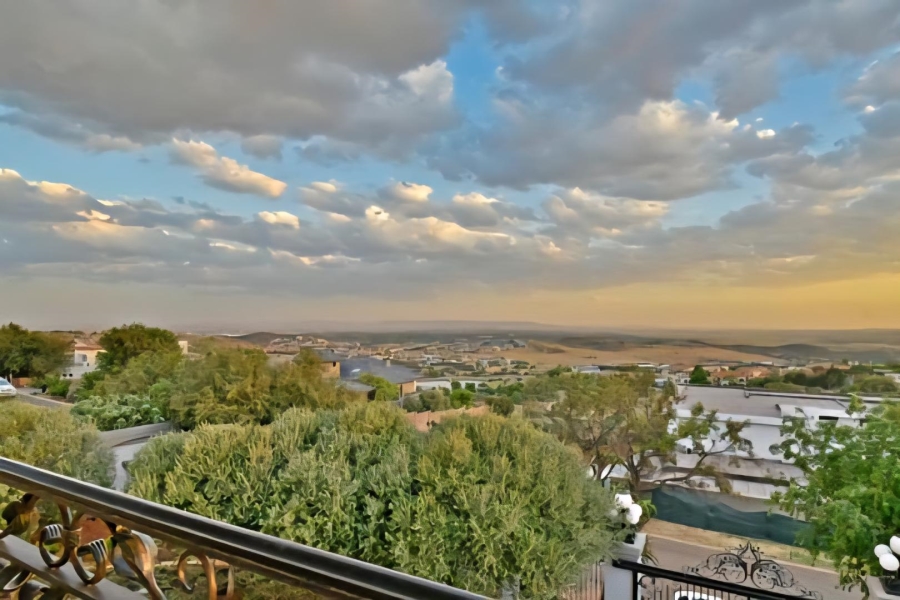 5 Bedroom Property for Sale in Meyersdal Eco Estate Gauteng