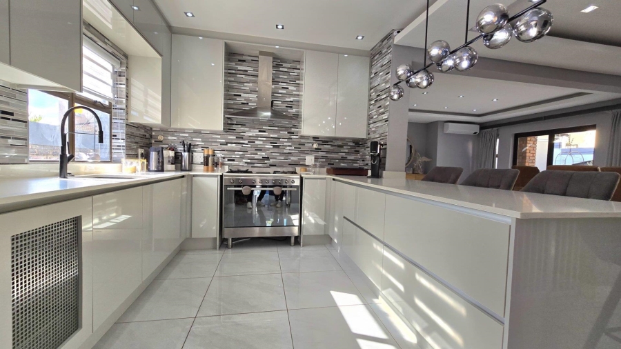 4 Bedroom Property for Sale in Meyersdal Gauteng