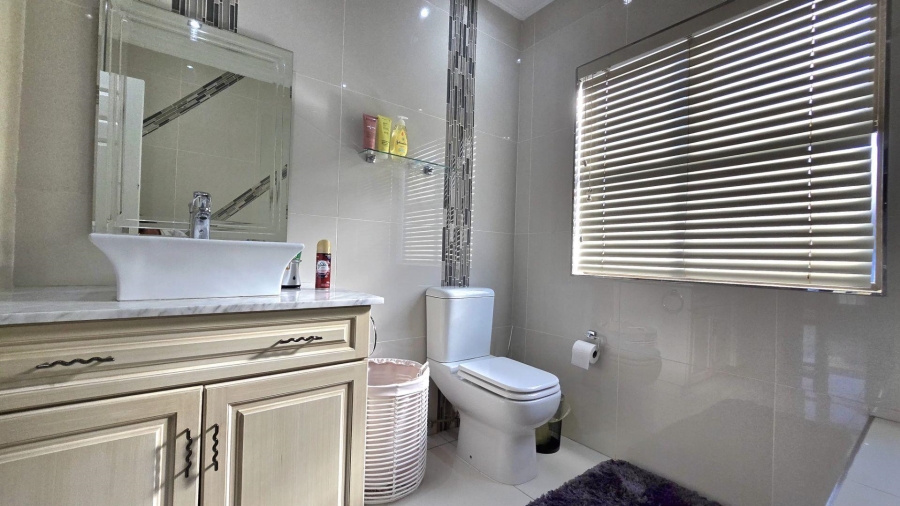 4 Bedroom Property for Sale in Meyersdal Gauteng