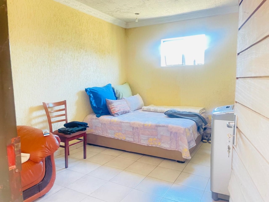 4 Bedroom Property for Sale in Tladi Gauteng