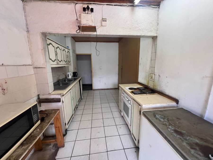 6 Bedroom Property for Sale in Vanderbijlpark Gauteng