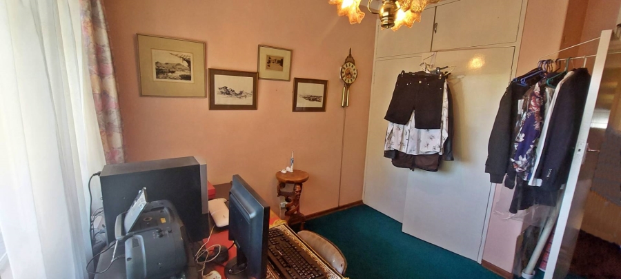 4 Bedroom Property for Sale in Raceview Gauteng