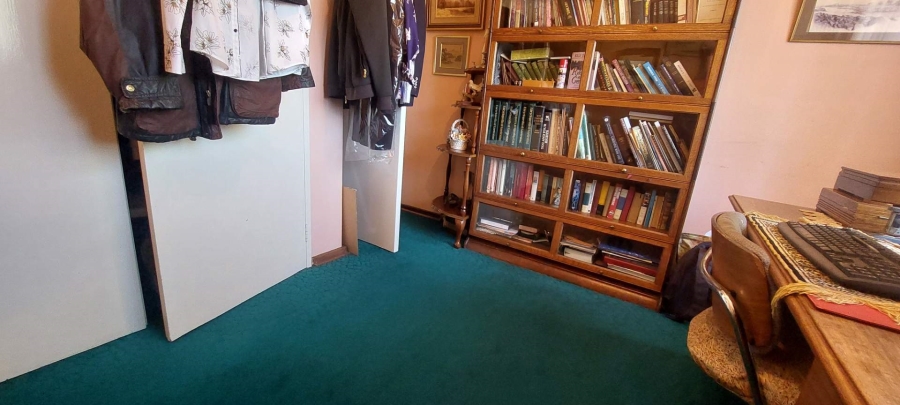 4 Bedroom Property for Sale in Raceview Gauteng