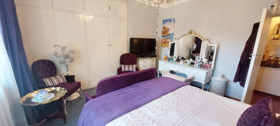 4 Bedroom Property for Sale in Raceview Gauteng