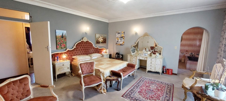 4 Bedroom Property for Sale in Raceview Gauteng