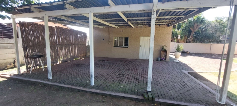 4 Bedroom Property for Sale in Raceview Gauteng