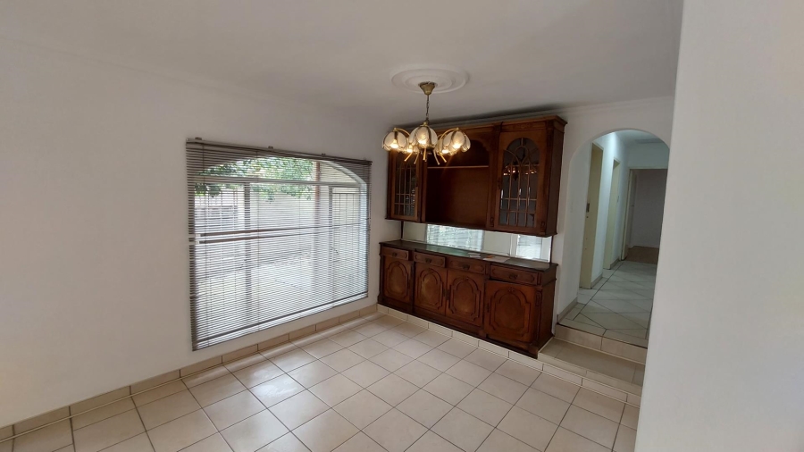 3 Bedroom Property for Sale in Elandspark Gauteng