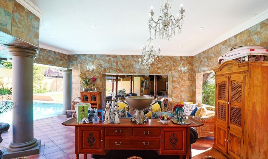 6 Bedroom Property for Sale in Alberante Gauteng