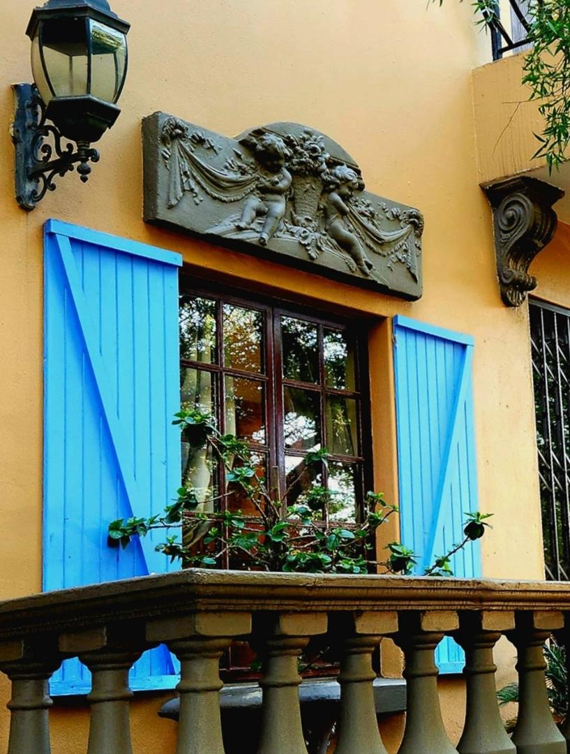 6 Bedroom Property for Sale in Alberante Gauteng