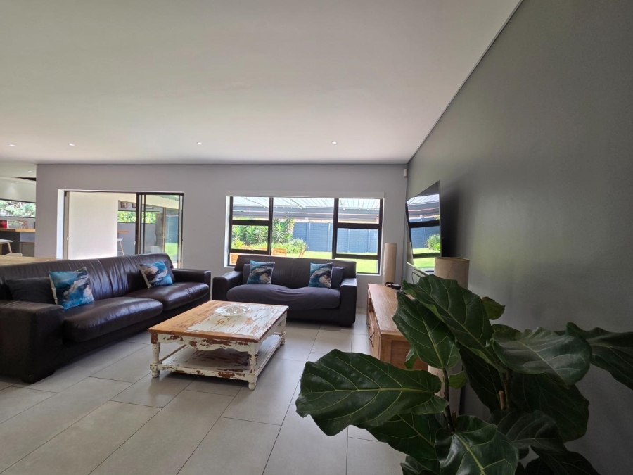 3 Bedroom Property for Sale in Brackenhurst Gauteng