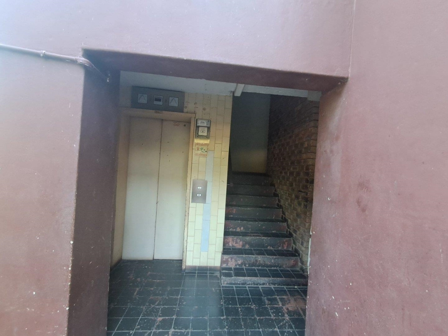 2 Bedroom Property for Sale in Sunnyside Gauteng