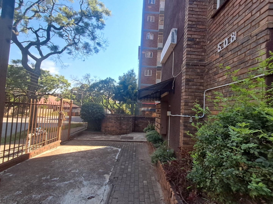 2 Bedroom Property for Sale in Sunnyside Gauteng