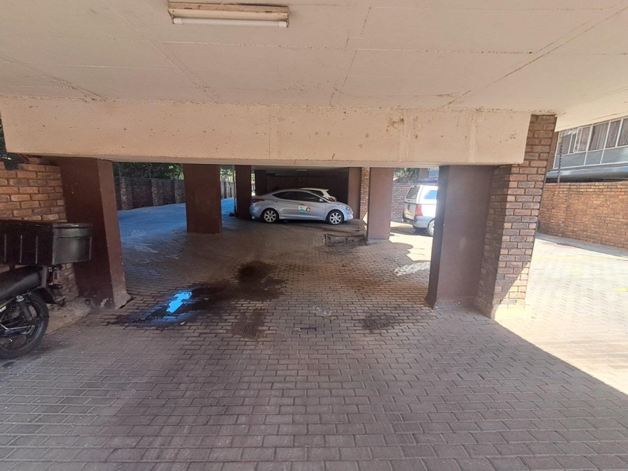 2 Bedroom Property for Sale in Sunnyside Gauteng