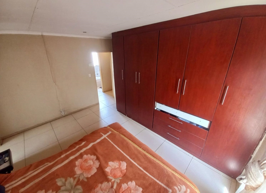 3 Bedroom Property for Sale in Lotus Gardens Gauteng