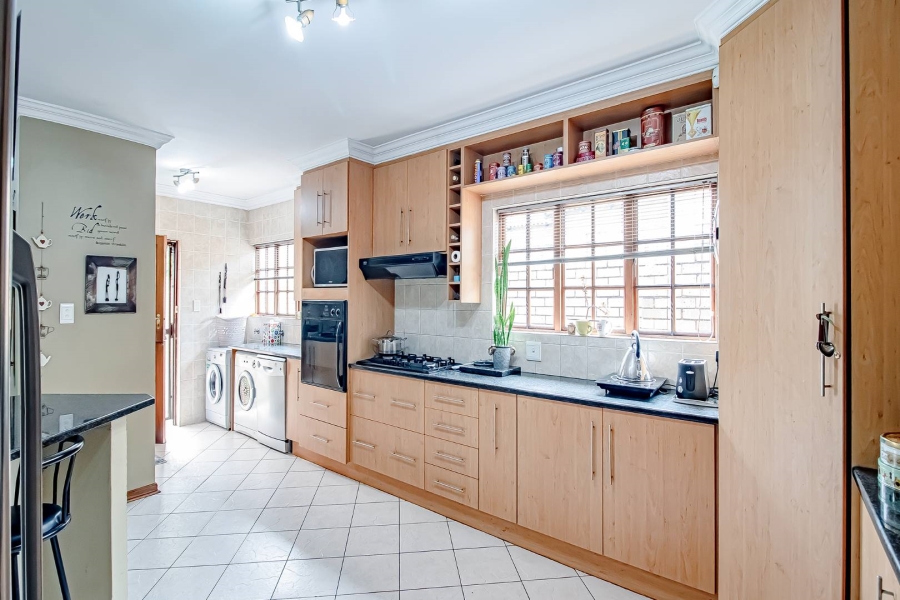 3 Bedroom Property for Sale in The Reeds Gauteng