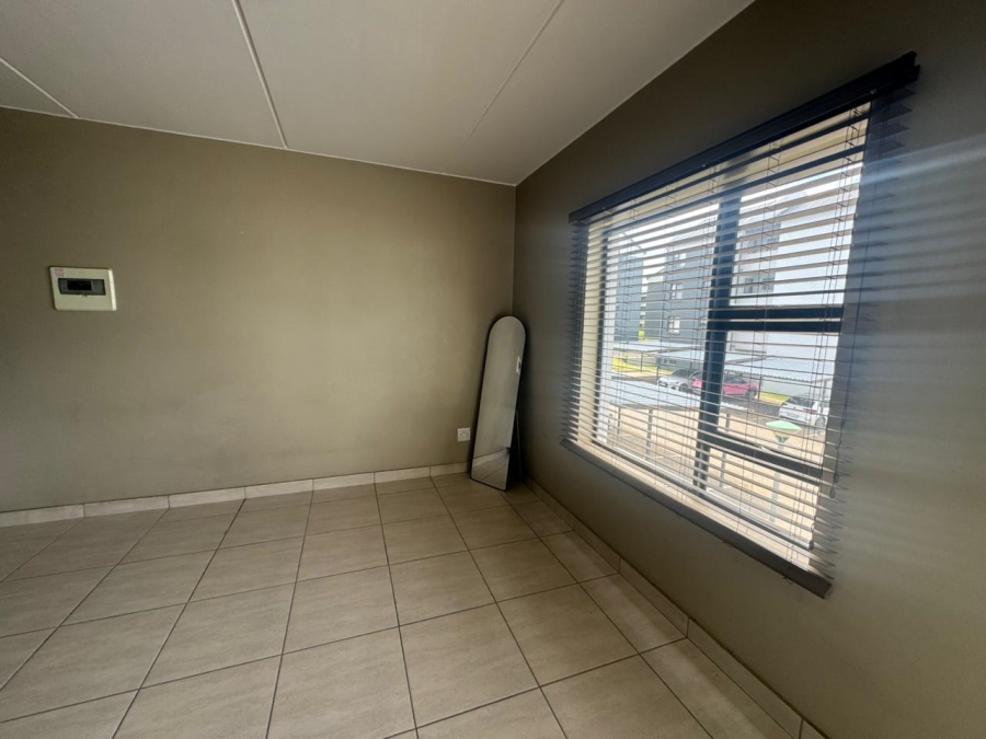 To Let 2 Bedroom Property for Rent in Glen Austin AH Gauteng