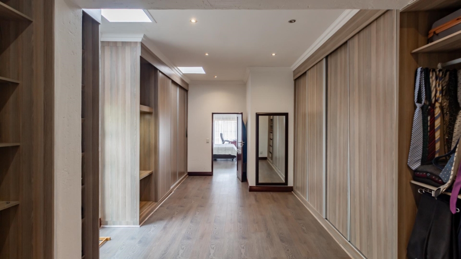 To Let 5 Bedroom Property for Rent in Dainfern Golf Estate Gauteng