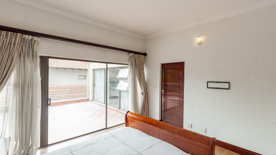 To Let 5 Bedroom Property for Rent in Dainfern Golf Estate Gauteng