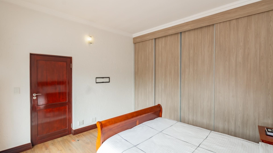 To Let 5 Bedroom Property for Rent in Dainfern Golf Estate Gauteng