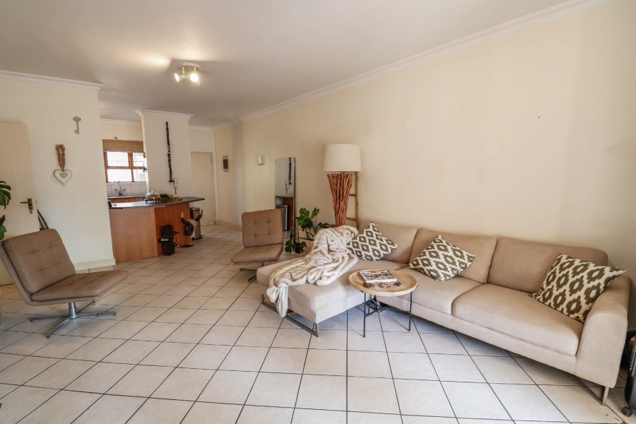 2 Bedroom Property for Sale in Bryanston Gauteng