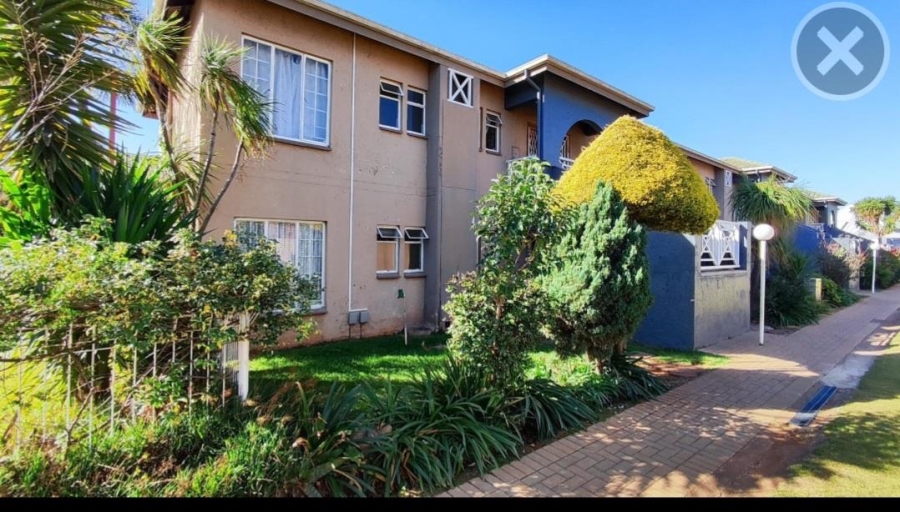 2 Bedroom Property for Sale in Norkem Park Gauteng