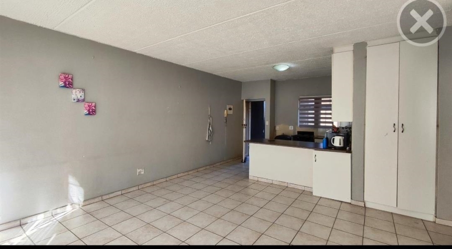 2 Bedroom Property for Sale in Norkem Park Gauteng