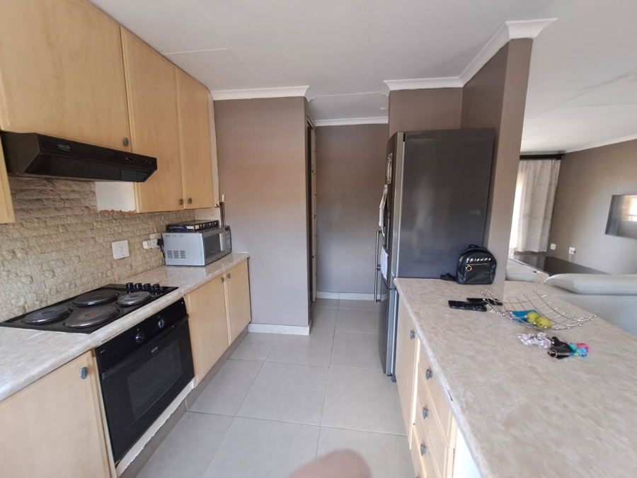 2 Bedroom Property for Sale in Eco Park Gauteng
