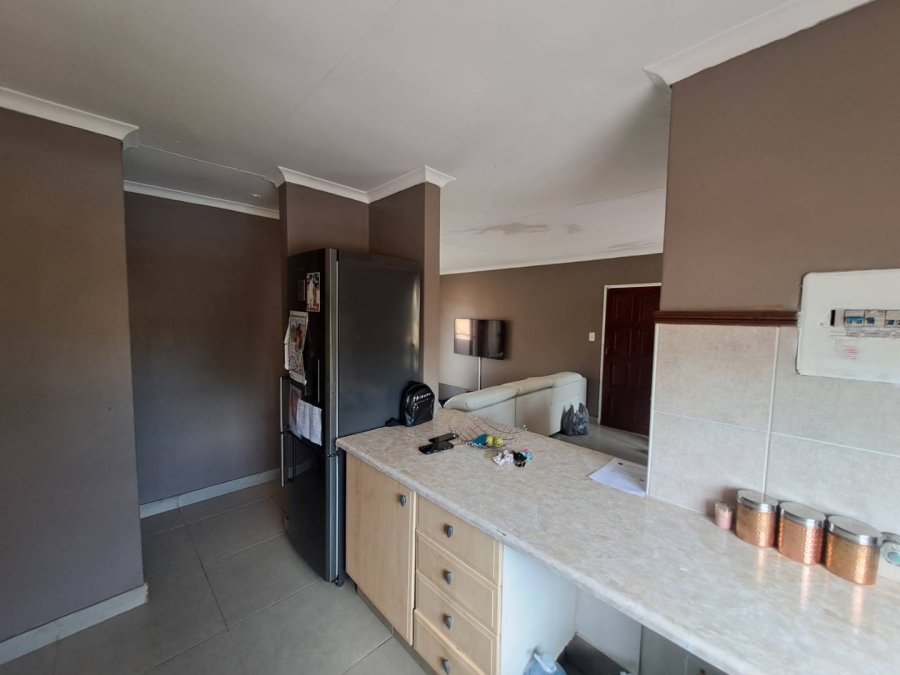 2 Bedroom Property for Sale in Eco Park Gauteng