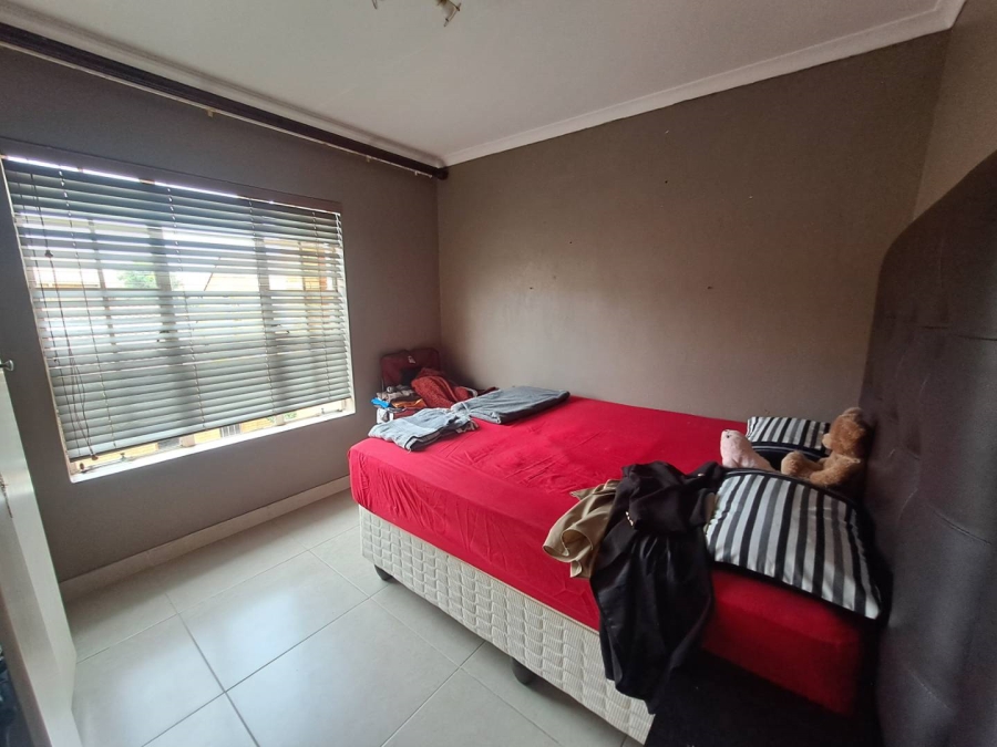 2 Bedroom Property for Sale in Eco Park Gauteng