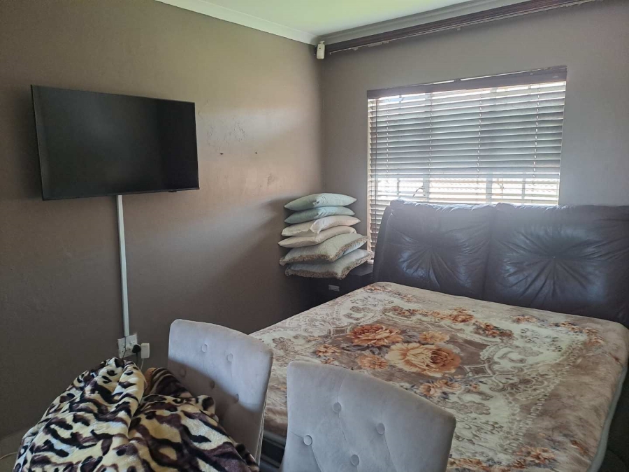 2 Bedroom Property for Sale in Eco Park Gauteng