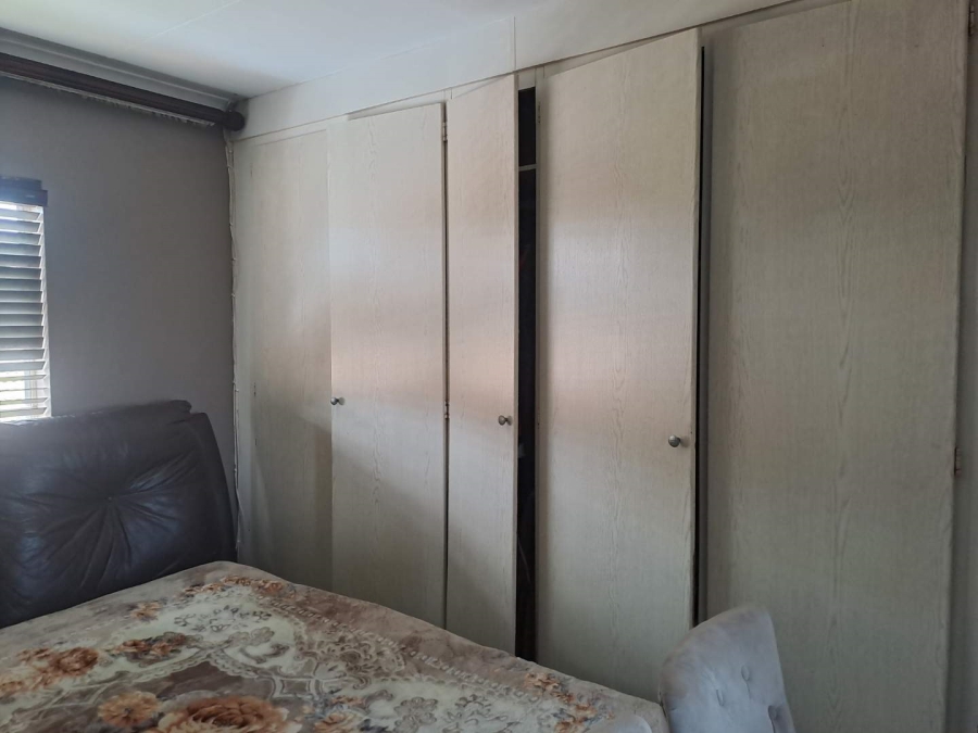 2 Bedroom Property for Sale in Eco Park Gauteng