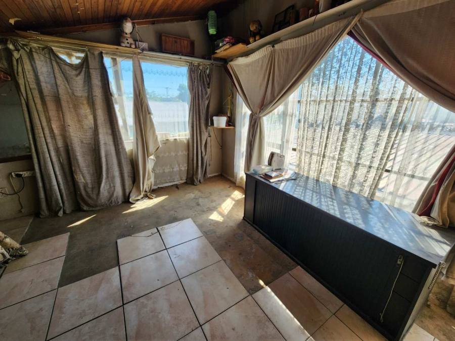 5 Bedroom Property for Sale in Danville Gauteng