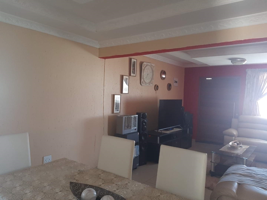 3 Bedroom Property for Sale in Ohenimuri Gauteng