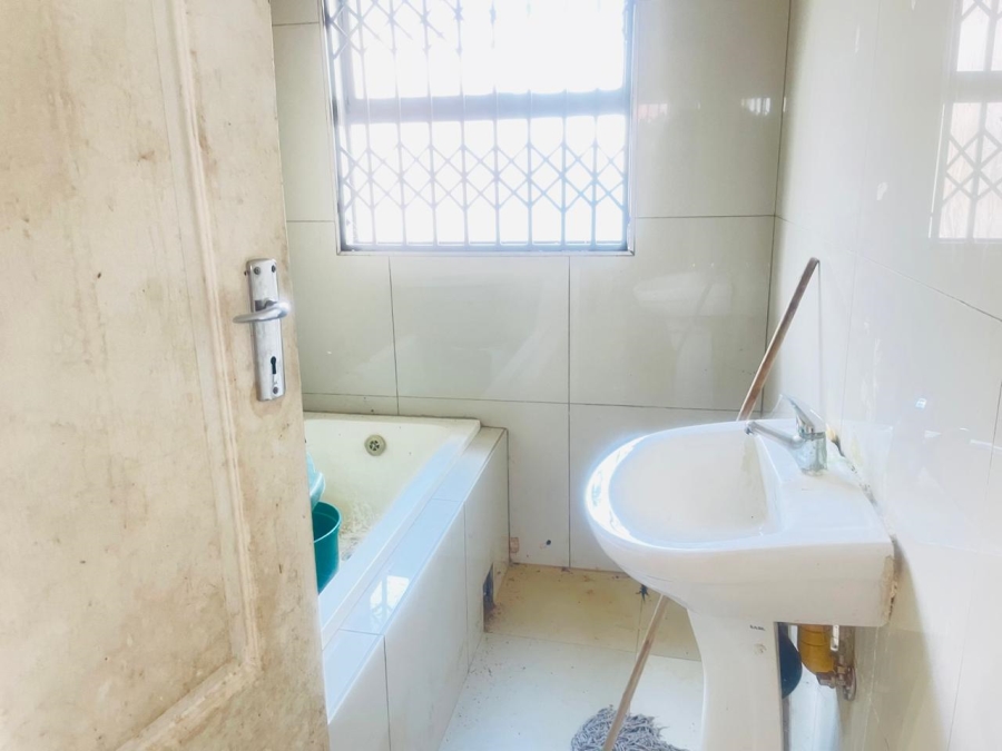 2 Bedroom Property for Sale in Powerville Gauteng